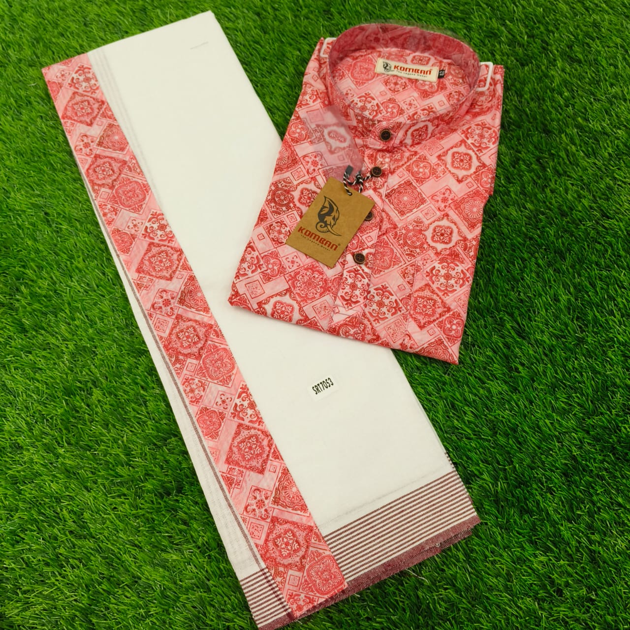 Men’s Ivory & Golden Dhoti Kurtha Set – Temple Attire